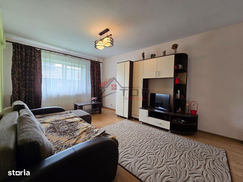 Frumoasa - Str. Neptun , 3 camere decomandat, liber
