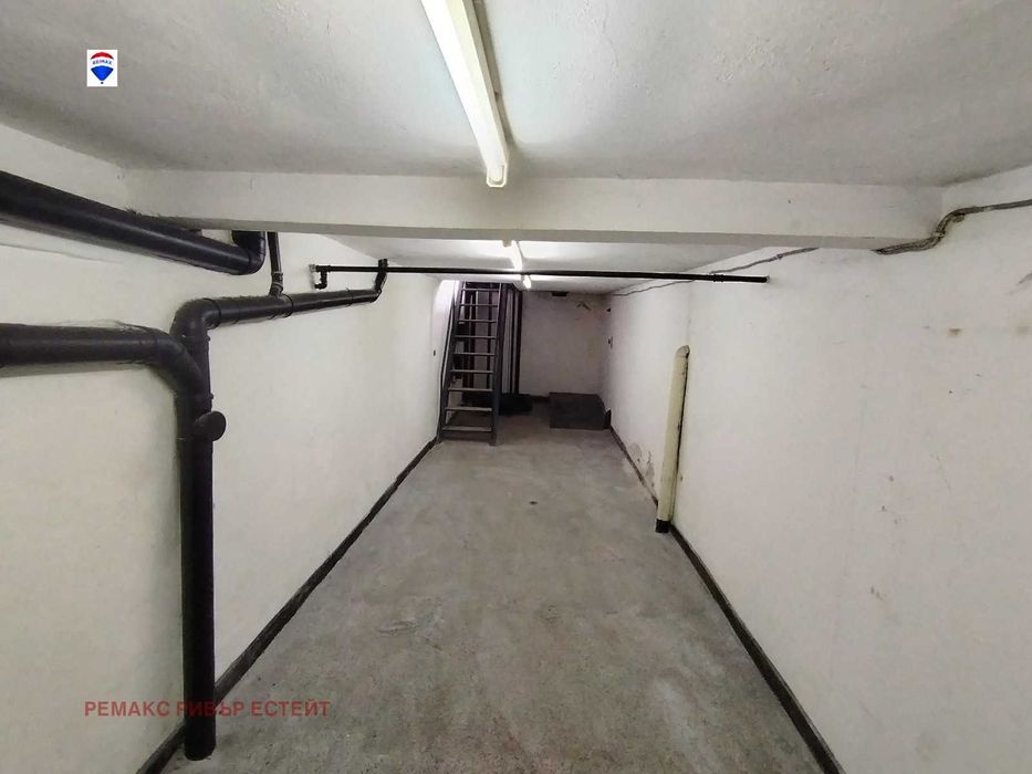 Продава се Магазин в Русе, Хъшове - 130 кв.м за 892 €/кв.м - Снимка #9