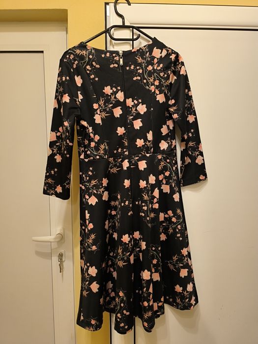 Дамски  рокли Junona,Lucy,Avenew