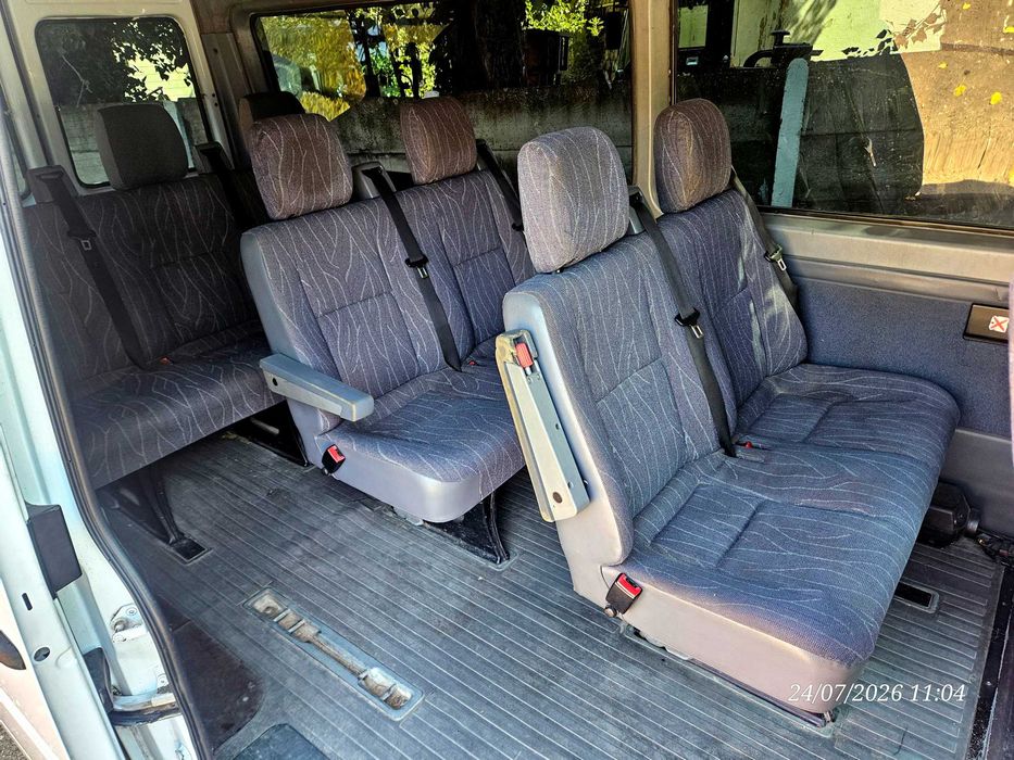 Mercedes sprinter 8+1