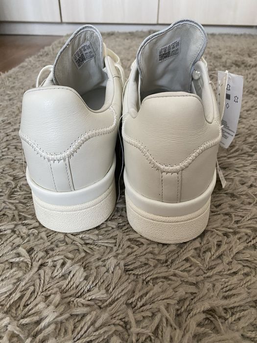 Vand adidasi Y-3 hicho