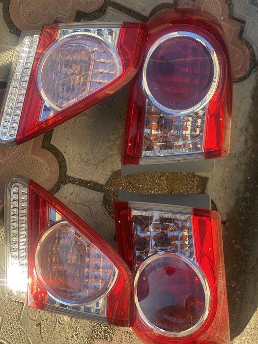 Фонарь Тойота каролла 150