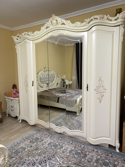 Спальная гарнитура