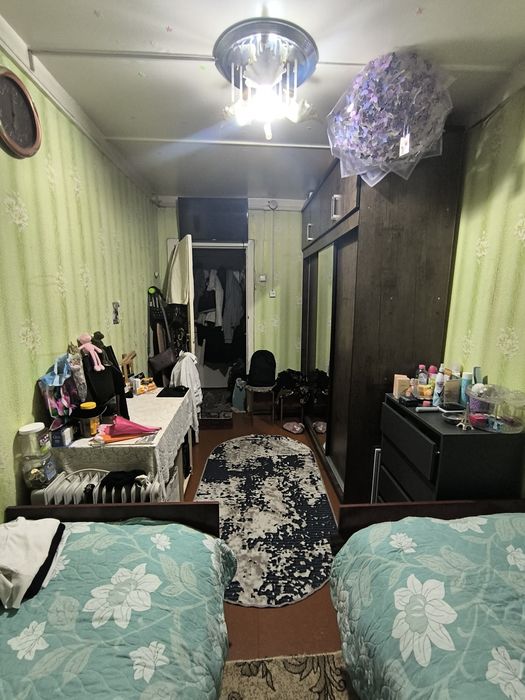 3 х ком квартиру Сергели Спутнике. Первый этаж огород топчан акфа рамы