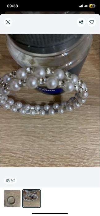 Украшения полудрагоценные.