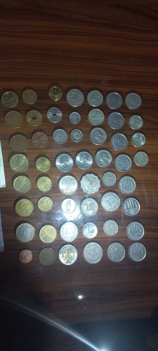 коллекцию монеты