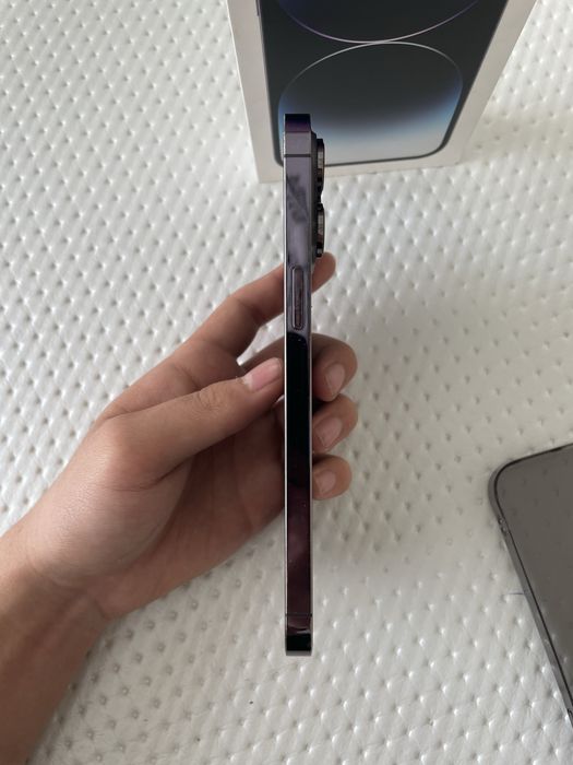 Продам IPhone 14 Pro Max