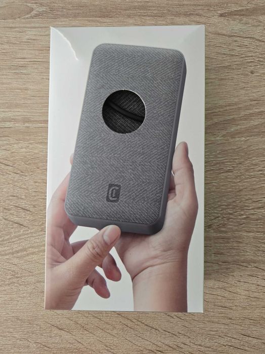 Power Bank Cellularline SHADE ULTRA+ като нова