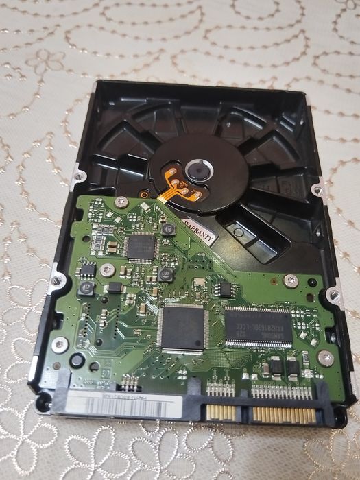 Sotiladi Samsung HDD 320 gb 100% sog'lom