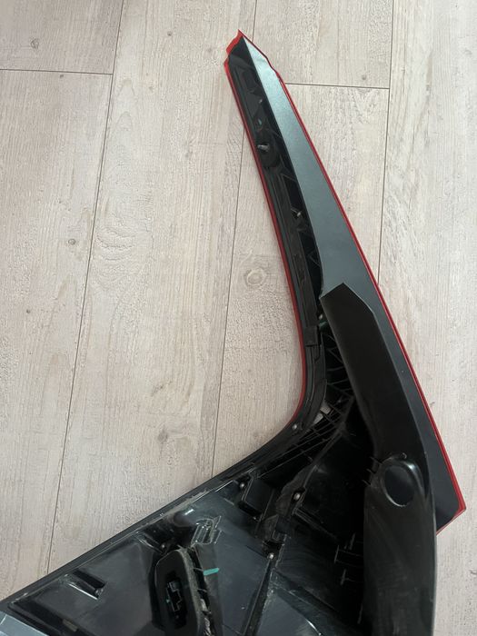 Lampi spate VOLVO XC60 2019 model SUA