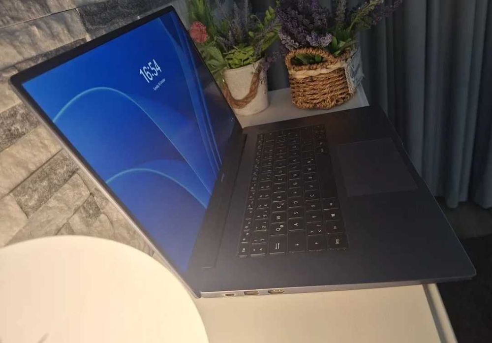 Laptop Huawei MateBook D15