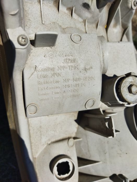 Фары оригинал toyota prado 120