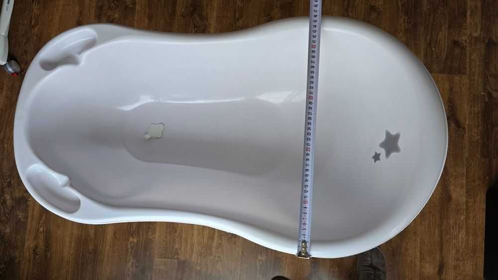 Бебешка вана с метална стойка