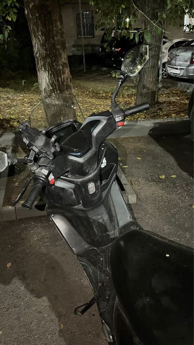 Продаи мопед макси спорт