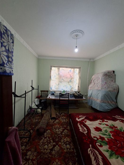 Срочно продаётся 2 ком квартира 1-этаж Заканал  ориентир . Нурафшон