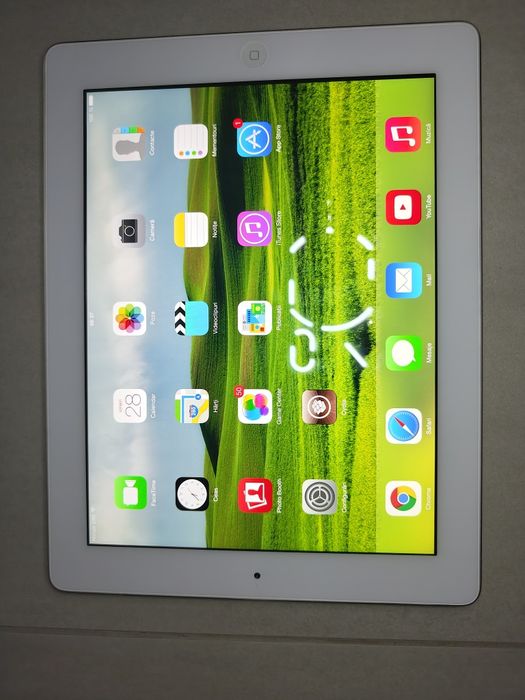 iPad 3rd Gen - 32GB - Alb - WiFi + GSM