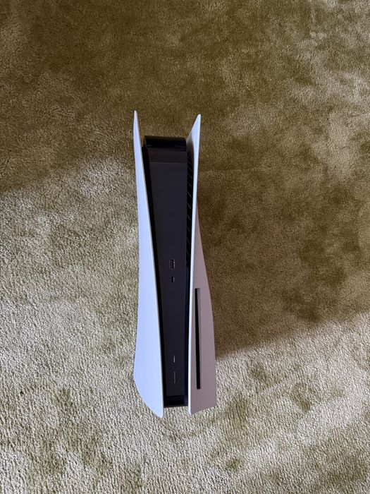 Consola Ps5 ca nou