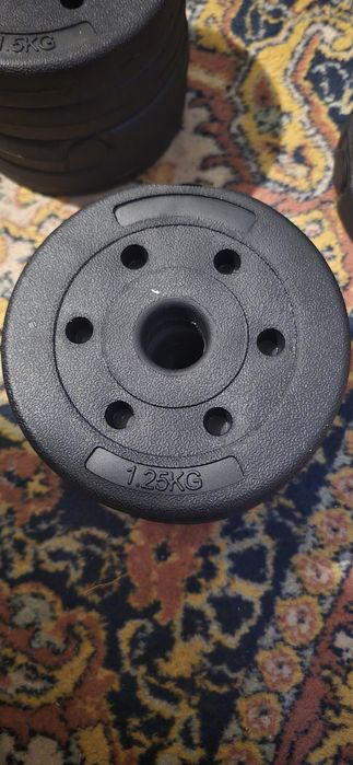 Vând greutăți folosite puțin