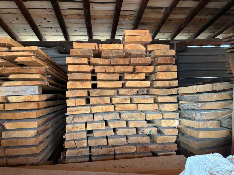 Дървен материал сух- дъб