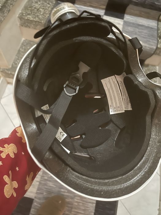 Детска каска предпазна