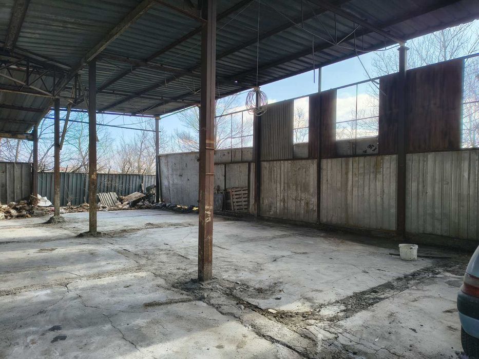 Парко място за лодки и каравани