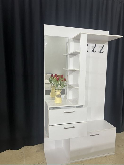 Стильная прихожка прихожая