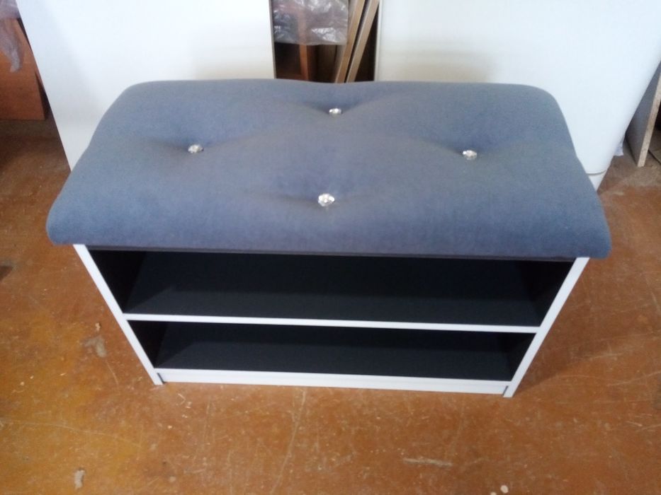 Продам новую обувницу!