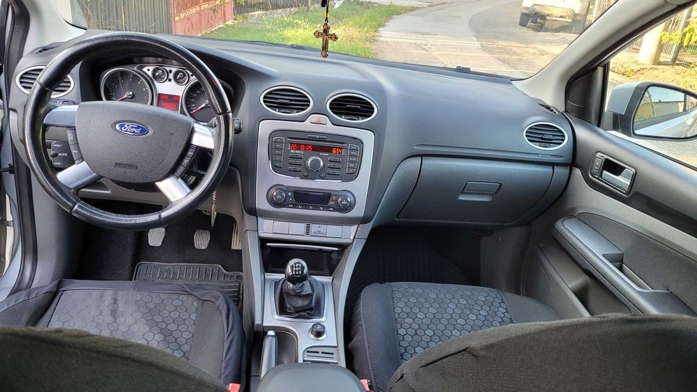 Ford Focus 2 Facelift, Anniversary 2011, Benzina 1.6 MPI- Km 131414