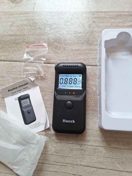 Тестер за наличието на алкохолни изпарения.