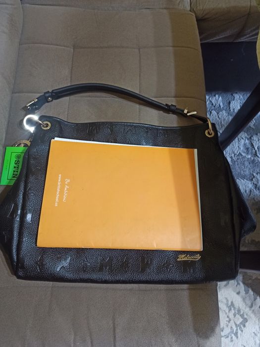 Женские кожаные  сумки