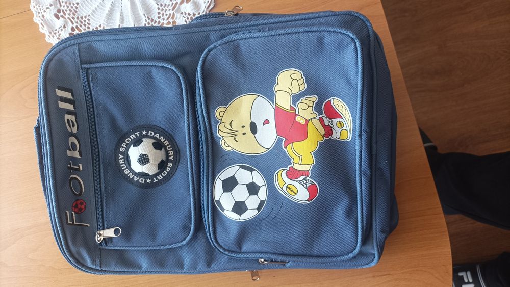 Детска раница отлична