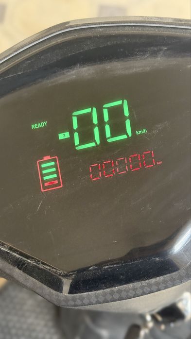 Электроскутер , электромопед