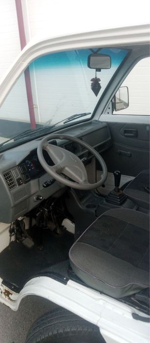 Damas van lar bor 2023. Gazlari bor