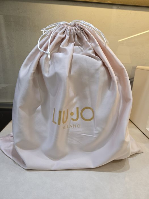 Ново! Lui Jo! Оригинална дамска раница!