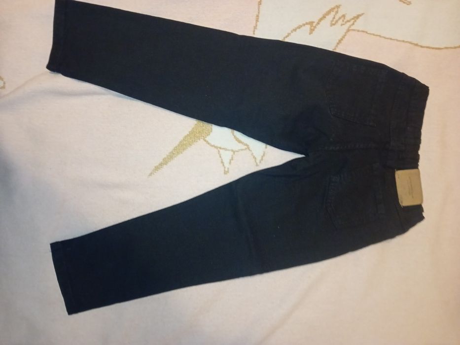 Blugi zara si pantaloni Mango pentru fetite