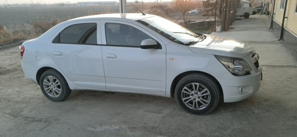 Chervolet Cobalt 4 pozitsiya