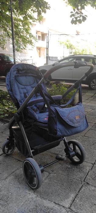 Бебешка количка 3 в 1