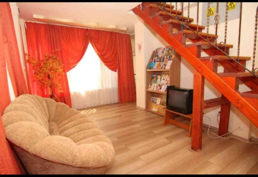 Hotel/pensiune de vinzare pretabil Clinica!18 camere!Rate