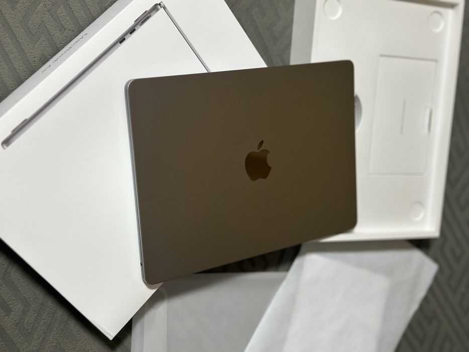 Apple MacBook Air 13 2022