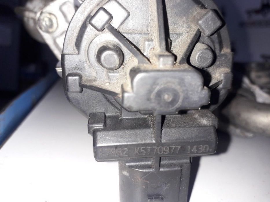 egr jeep grand cherokee 3.0 crd 2011 2012 2013 2014 2015 2016 / 49002023f