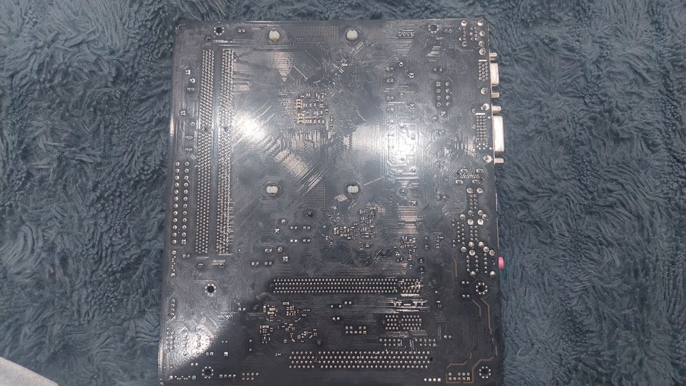 Материнская плата ASRock 760GM-HDV