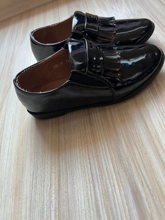 Обувки  детски , лак