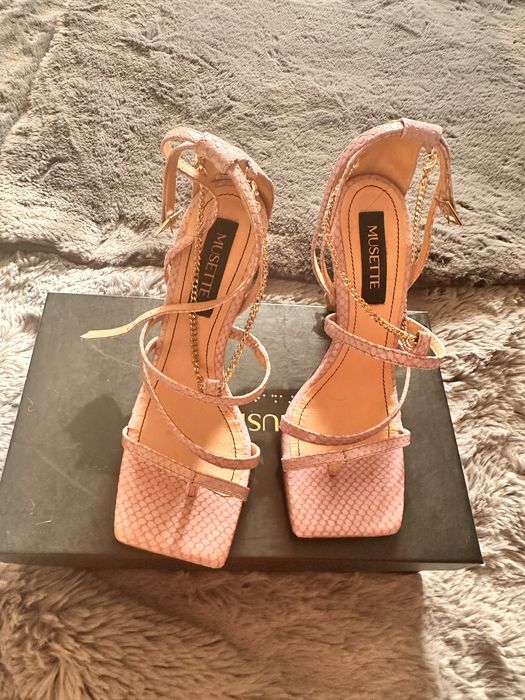 Sandale Musette mov lavandă