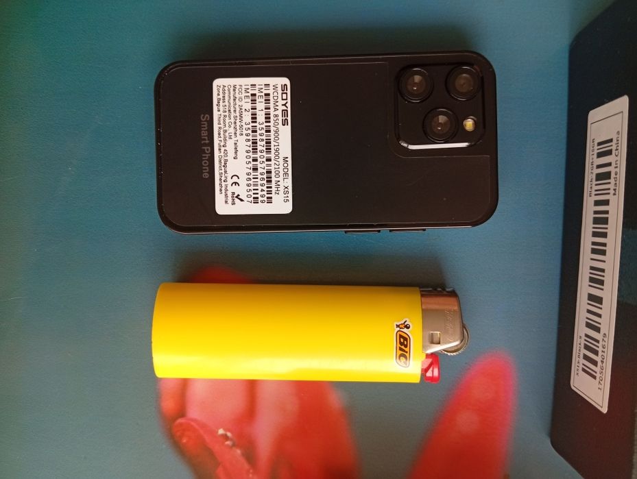 Mini Telefoane mobile.