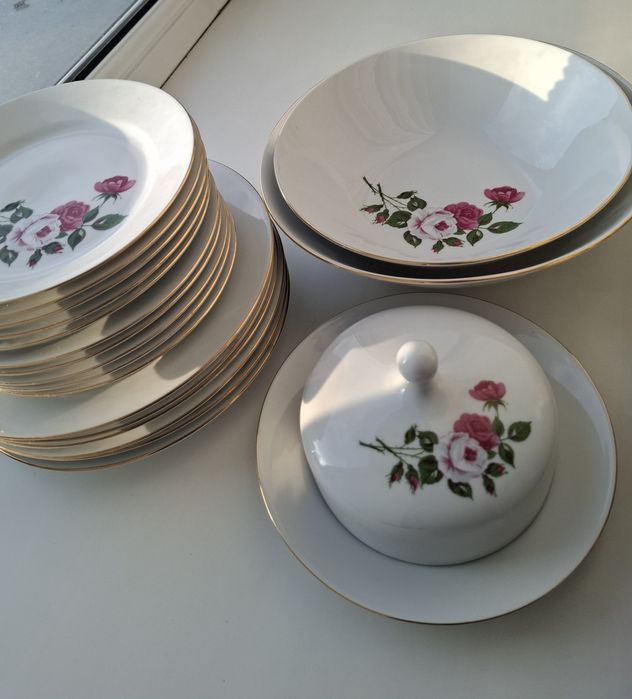 Продам новый столовый сервиз Kahla