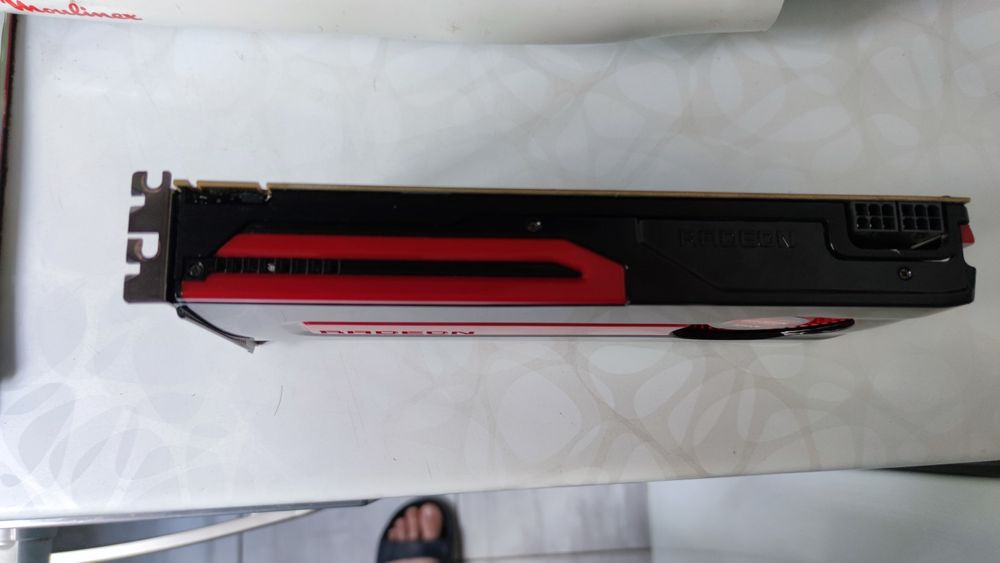 Ati HD7870 2GB GDDR5