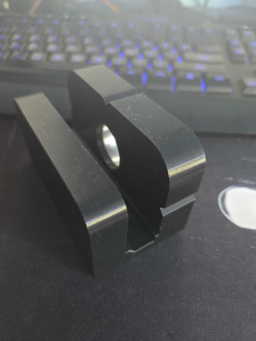 Sablon demontabil blum 17mm de la cant pentru PAL de 18mm