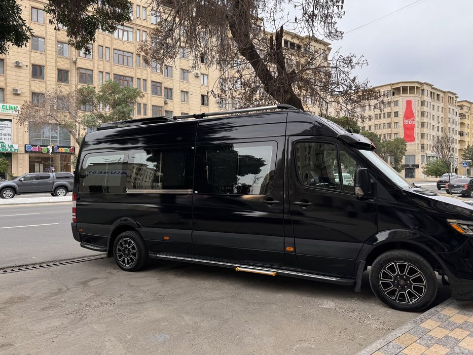 Mercedes benz SPRINTER