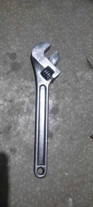 Разводной ключ в хорошем состоянии СССР