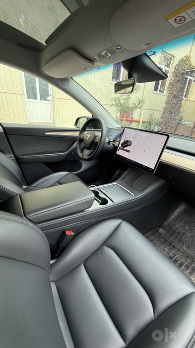 Tesla Y 2021 GBT port tozza